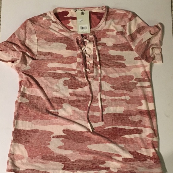 lucky brand pink camo tee